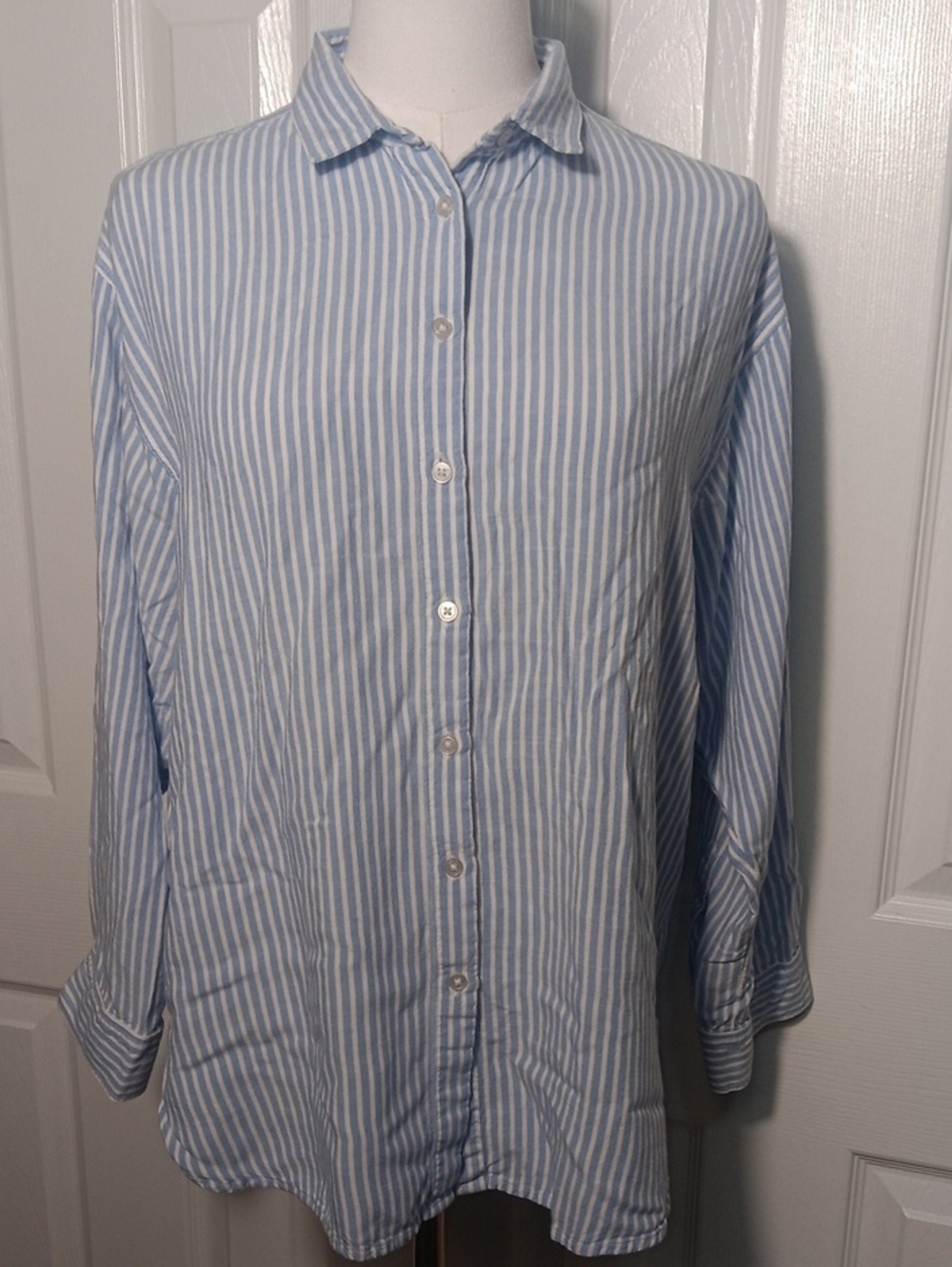 LOFT Light Blue & White Vertical Stripe Button-Down Shirt
